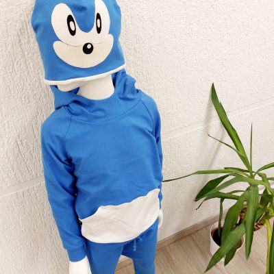 Kostum SONIC